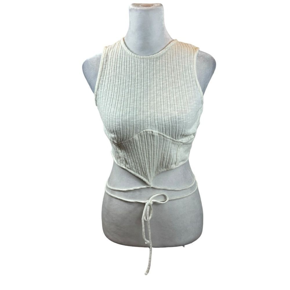 Brand new without Tags Vero Moda White Ribbed Tie Crop Top Size XS